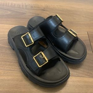Gucci Men’s Aguru Buckle Slide Sandals SIZE 10